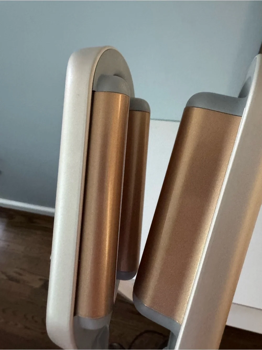TYMO ROVY Beach Waves / Crimper / Curling Iron - Gold - HC507G 1.25 in orig $70